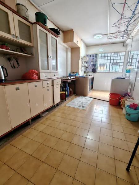 287 Yishun Avenue 6, 287 Yishun Avenue 6, Sembawang / Yishun, 2 Bedrooms, 797 sqft, HDB Flat For Sale, by Zheng Yanhui(Alex), 500250599 - Kitchen - PropertyGuru.com.sg