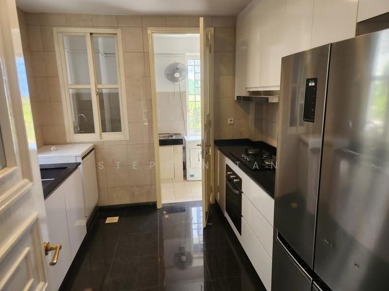 Holland Grove, Holland Grove View, Tanglin / Holland / Bukit Timah, 4 Bedrooms, 3,500 sqft, Semi-Detached House For Rent, by Stephen Tan, 500250606 - Kitchen - PropertyGuru.com.sg
