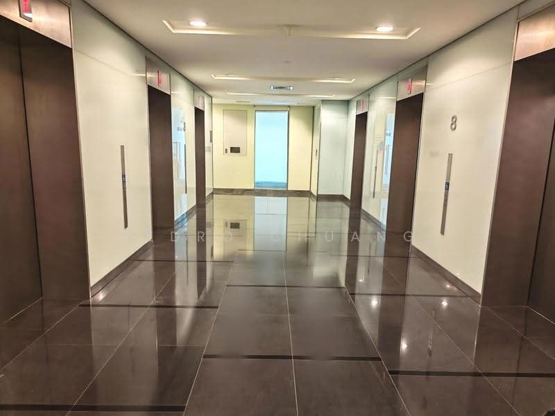 Paya Lebar Square, 60 Paya Lebar Singapore, Eunos / Geylang / Paya Lebar, 829 sqft, Office For Rent, by Pedro Chuang, 500250616 - Corridor - CommercialGuru.com.sg