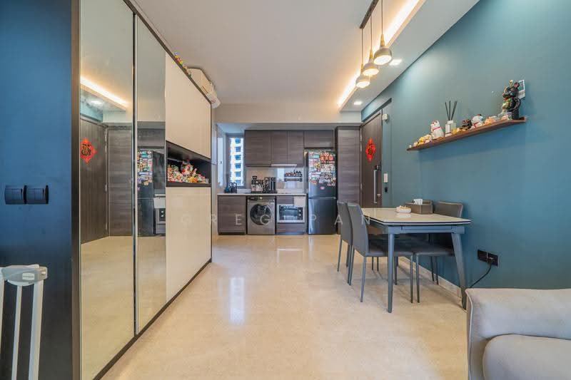RiverTrees Residences, 27 Fernvale Close, Seletar / Yio Chu Kang, 2 Bedrooms, 581 sqft, Condominium For Sale, by Greg Pan, 500250621 - Kitchen & Dining - PropertyGuru.com.sg