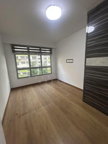 613A Tampines North Drive 1, 613A Tampines North Drive 1, Pasir Ris / Tampines, 2 Bedrooms, 742 sqft, HDB Flat For Rent, by Fazeerah Epeer, 500250622 - Master Bedroom - PropertyGuru.com.sg