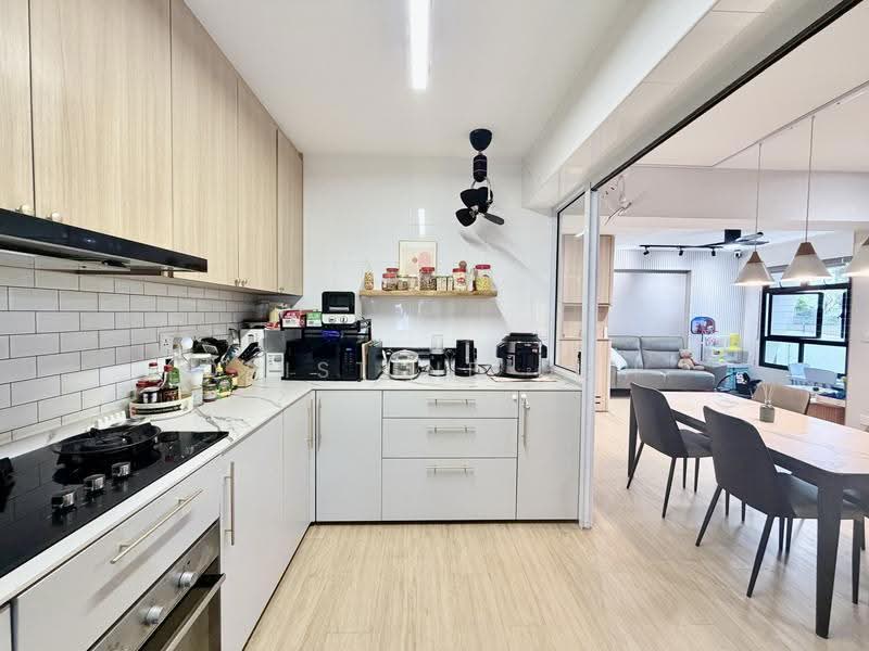 113A Alkaff Crescent, 113A Alkaff Crescent, Macpherson / Potong Pasir, 3 Bedrooms, 1,001 sqft, HDB Flat For Sale, by Qristine Goh, 500250668 - Kitchen - PropertyGuru.com.sg