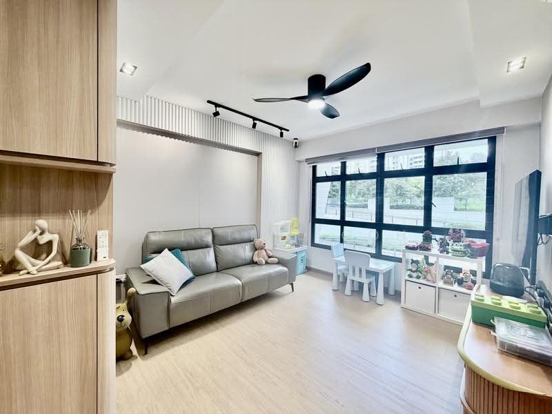 113A Alkaff Crescent, 113A Alkaff Crescent, Macpherson / Potong Pasir, 3 Bedrooms, 1,001 sqft, HDB Flat For Sale, by Qristine Goh, 500250668 - Living Room - PropertyGuru.com.sg