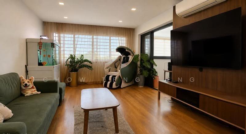 10 Toh Yi Drive, 10 Toh Yi Drive, Clementi Park / Upper Bukit Timah, 4 Bedrooms, 1,572 sqft, HDB Flat For Sale, by Chow Teng Teng, 500250669 - Living Room - PropertyGuru.com.sg