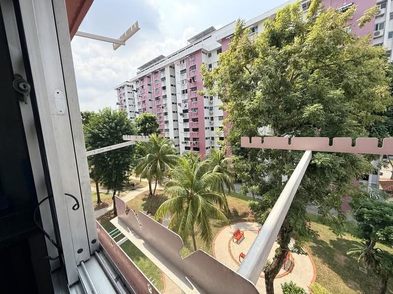 605 Ang Mo Kio Avenue 5, 605 Ang Mo Kio Avenue 5, Ang Mo Kio / Bishan / Thomson, 3 Bedrooms, 979 sqft, HDB Flat For Sale, by Srini PN, 500250680 - Exterior - PropertyGuru.com.sg