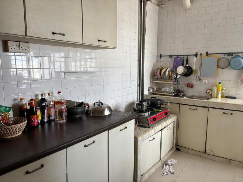 105 Towner Road, 105 Towner Road, Balestier / Toa Payoh, Room Rental, 120 sqft, HDB Flat For Rent, by Stella Kuek, 500250690 - Kitchen - PropertyGuru.com.sg
