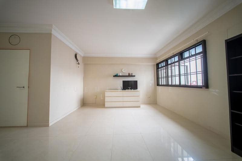 985A Buangkok Crescent, 985A Buangkok Crescent, Hougang / Punggol / Sengkang, 3 Bedrooms, 914 sqft, HDB Flat For Sale, by JOREEN LIM, 500250698 - Living Room - PropertyGuru.com.sg