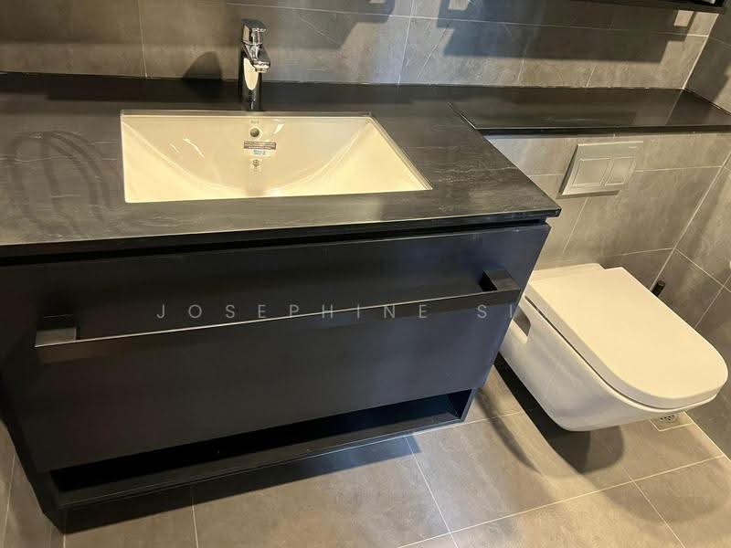 Park Colonial, 8 Woodleigh Lane, Macpherson / Potong Pasir, 1 Bedroom, 463 sqft, Condominium For Sale, by Josephine Sin, 500250703 - Bathroom - PropertyGuru.com.sg