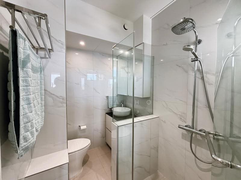 301 Shunfu Road, 301 Shunfu Road, Ang Mo Kio / Bishan / Thomson, 3 Bedrooms, 1,593 sqft, HDB Flat For Sale, by Sara Ho, 500250720 - Bathroom - PropertyGuru.com.sg
