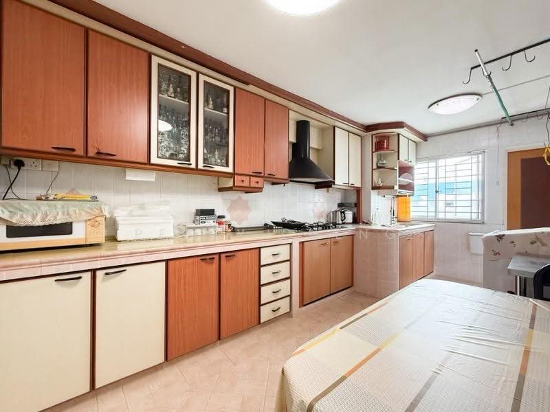 418 Ang Mo Kio Avenue 10, 418 418, Ang Mo Kio / Bishan / Thomson, 3 Bedrooms, 1,065 sqft, HDB Flat For Rent, by Peggy Cheng, 500250730 - PropertyGuru.com.sg