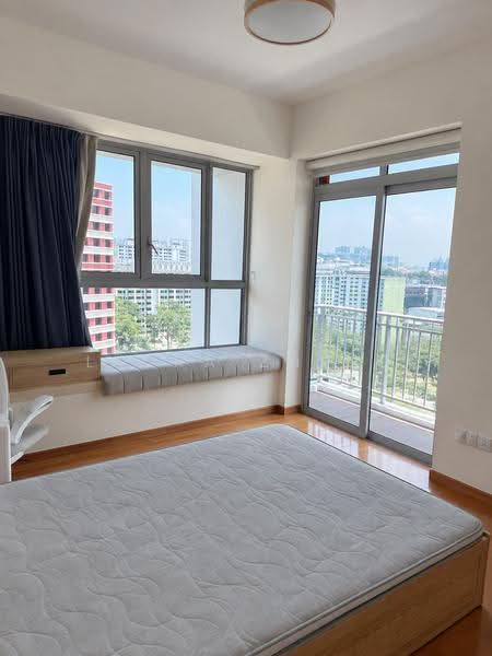 The Metropolitan Condominium, 6 Alexandra View, Alexandra / Commonwealth, 2 Bedrooms, 840 sqft, Condominium For Rent, by Laura Zheng, 500250737 - Bedroom - PropertyGuru.com.sg