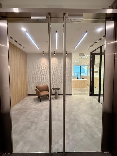 Asia Square Tower 1, 8 Marina View, Boat Quay / Raffles Place / Marina, 1,195 sqft, Office For Rent, by Mary Lau, 500250738 - Entrance - CommercialGuru.com.sg
