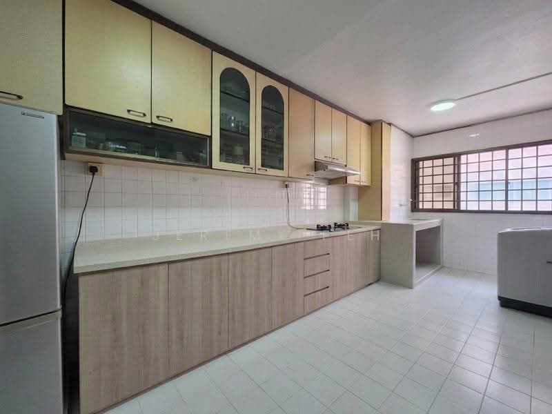 131 Yishun Street 11, 131 Yishun Street 11, Sembawang / Yishun, 3 Bedrooms, 1,130 sqft, HDB Flat For Sale, by Jeremy Peh, 500250741 - Kitchen - PropertyGuru.com.sg