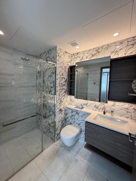 Queens Peak, 1 Dundee Road, Alexandra / Commonwealth, 3 Bedrooms, 850 sqft, Condominium For Rent, by Laura Zheng, 500250753 - PropertyGuru.com.sg