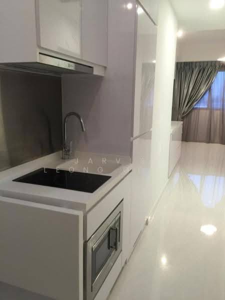 #1 Loft, 1 Lorong 24 Geylang, Eunos / Geylang / Paya Lebar, 1 Bedroom, 549 sqft, Apartment For Sale, by Jarvis Leong Gee Lim, 500250776 - Kitchen - PropertyGuru.com.sg