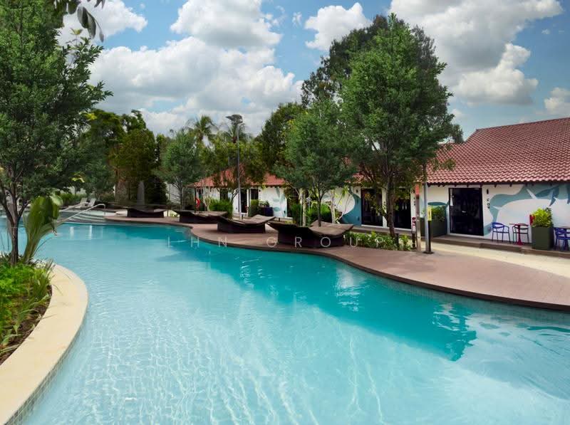 Coliwoo Resort Changi | Co-Living Studio for Professionals & Families, Pasir Ris / Tampines, 1 Bedroom, 220 sqft, Terraced House For Rent, by Coliwoo, 500250782 - Exterior - PropertyGuru.com.sg