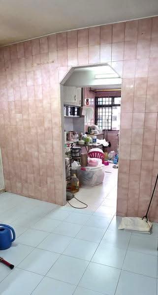 32 Chai Chee Avenue, 32 Chai Chee Avenue, Bedok / Upper East Coast, 2 Bedrooms, 699 sqft, HDB Flat For Sale, by Iris Lim, 500250785 - Kitchen - PropertyGuru.com.sg