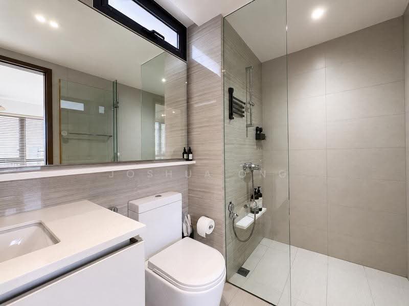 Bellewaters, 15 Anchorvale Crescent, Hougang / Punggol / Sengkang, 3 Bedrooms, 990 sqft, Condominium For Sale, by Joshua Ong, 500250804 - Master Bath - PropertyGuru.com.sg