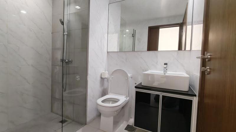 Loft @ Nathan, 31 Nathan Road, Tanglin / Holland / Bukit Timah, 1 Bedroom, 388 sqft, Condominium For Rent, by Sean See, 500250807 - Bathroom - PropertyGuru.com.sg