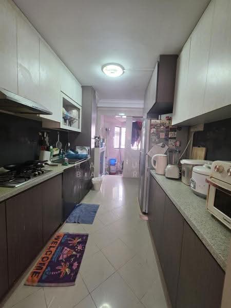 315 Woodlands Street 31, 315 Woodlands Street 31, Admiralty / Woodlands, 3 Bedrooms, 925 sqft, HDB Flat For Sale, by Hasnul Bashri, 500250808 - Kitchen - PropertyGuru.com.sg