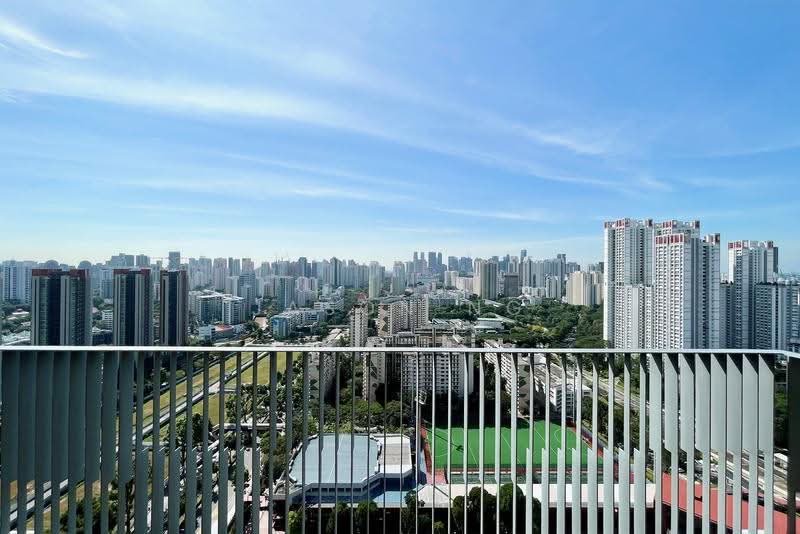 Alex Residences, 28 Alexandra View, Alexandra / Commonwealth, 3 Bedrooms, 926 sqft, Apartment For Sale, by Jason Ng, 500250811 - Unblock city views! - PropertyGuru.com.sg