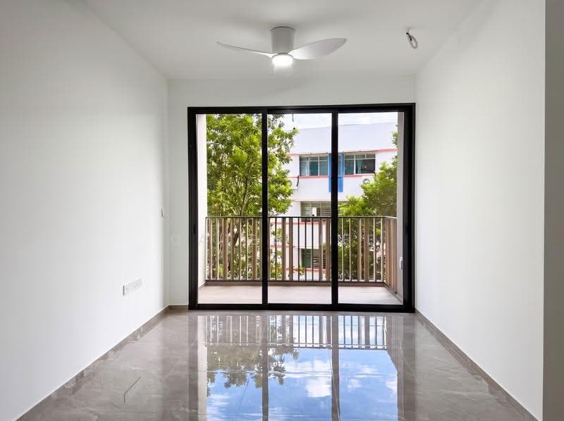 Admiralty / Woodlands