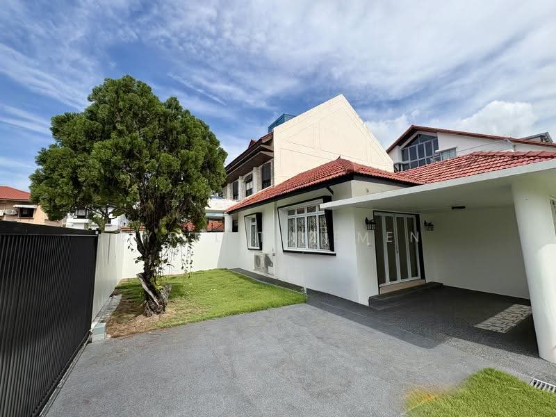 Frankel Estate, 15 Siglap Drive, East Coast / Marine Parade, 3 Bedrooms, 1,471 sqft, Detached House For Rent, by Cyril Tuzemen, 500250834 - Exterior - PropertyGuru.com.sg