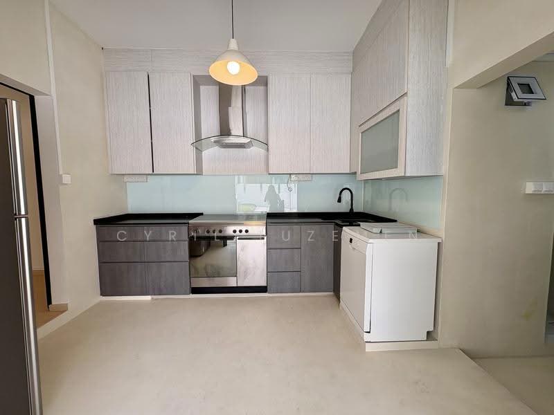 Frankel Estate, 15 Siglap Drive, East Coast / Marine Parade, 3 Bedrooms, 1,471 sqft, Detached House For Rent, by Cyril Tuzemen, 500250834 - Kitchen - PropertyGuru.com.sg
