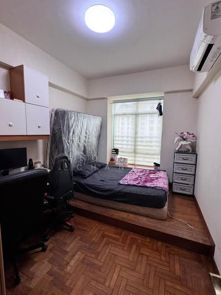 The Hillside, 341 Upper Bukit Timah Road, Clementi Park / Upper Bukit Timah, 3 Bedrooms, 1,313 sqft, Condominium For Rent, by Flossie Chang, 500250839 - PropertyGuru.com.sg
