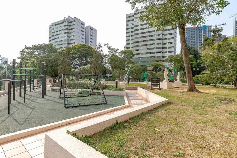 Cavendish Park, 16 Pine Grove, Clementi Park / Upper Bukit Timah, 2 Bedrooms, 926 sqft, Condominium For Sale, by Terrance Wong, 500250844 - Exterior - PropertyGuru.com.sg