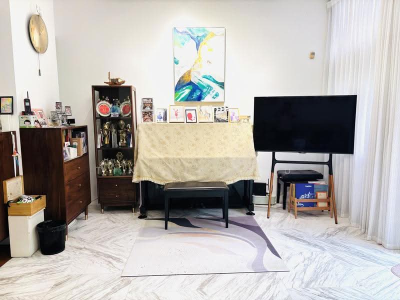 The Teneriffe, 242 Laurel Wood Avenue, Tanglin / Holland / Bukit Timah, 5 Bedrooms, 3,122 sqft, Cluster House For Sale, by Tingting Liu, 500250863 - PropertyGuru.com.sg