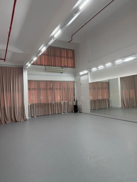 Space 21, 51 Lorong 21 Geylang, Eunos / Geylang / Paya Lebar, 2,443 sqft, Light Industrial (B1) For Rent, by Chua Yong Kang, 500250864 - Interior - CommercialGuru.com.sg
