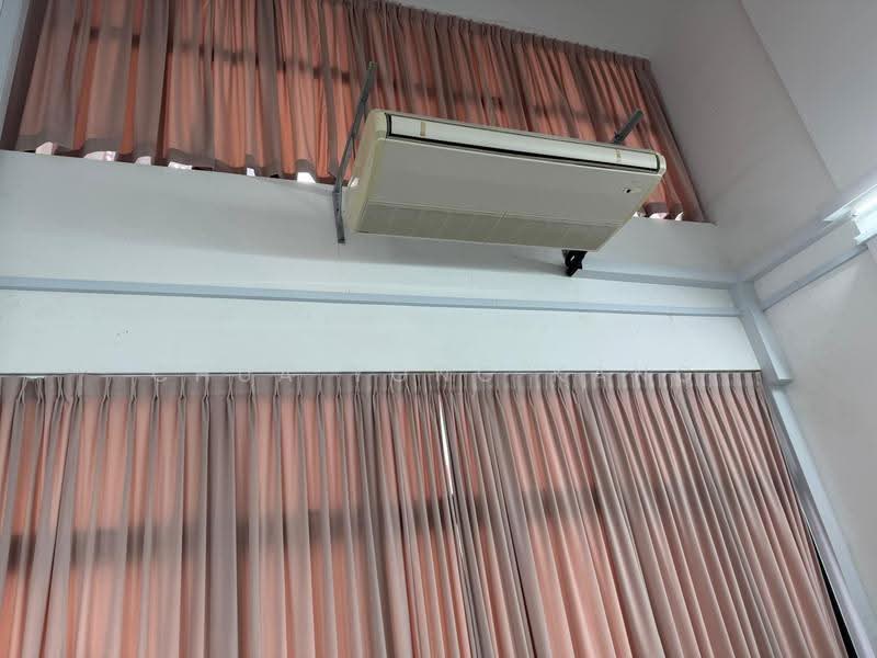 Space 21, 51 Lorong 21 Geylang, Eunos / Geylang / Paya Lebar, 2,443 sqft, Light Industrial (B1) For Rent, by Chua Yong Kang, 500250864 - Interior - CommercialGuru.com.sg