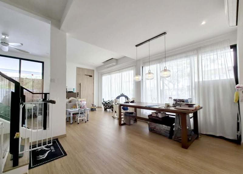 Hai Sing Park, Hai Sing Road, Hougang / Punggol / Sengkang, 5 Bedrooms, 2,900 sqft, Corner Terrace For Sale, by Michael Kwok, 500250869 - Living Room - PropertyGuru.com.sg