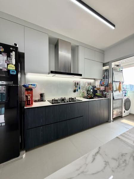 126B Canberra Street, 126B Canberra Street, Sembawang / Yishun, 3 Bedrooms, 1,216 sqft, HDB Flat For Sale, by Branden Lee, 500250870 - Kitchen - PropertyGuru.com.sg