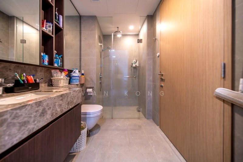 D12 Freehold New Condo 2bedder in Balestier 8mins Walk To Novena MRT, Lim Chu Kang / Tengah, 2 Bedrooms, 635 sqft, Condominium For Sale, by Evan Kong, 500250877 - Bathroom - PropertyGuru.com.sg