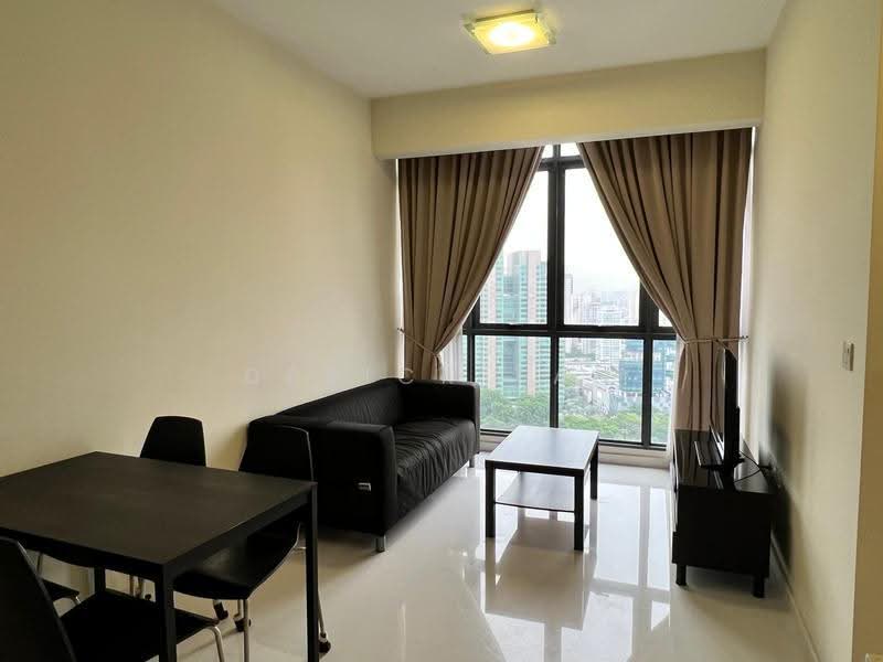 SkySuites 17, 17 Jalan Rajah, Balestier / Toa Payoh, 2 Bedrooms, 614 sqft, Apartment For Rent, by Derick Tan, 500250883 - Living Room - PropertyGuru.com.sg