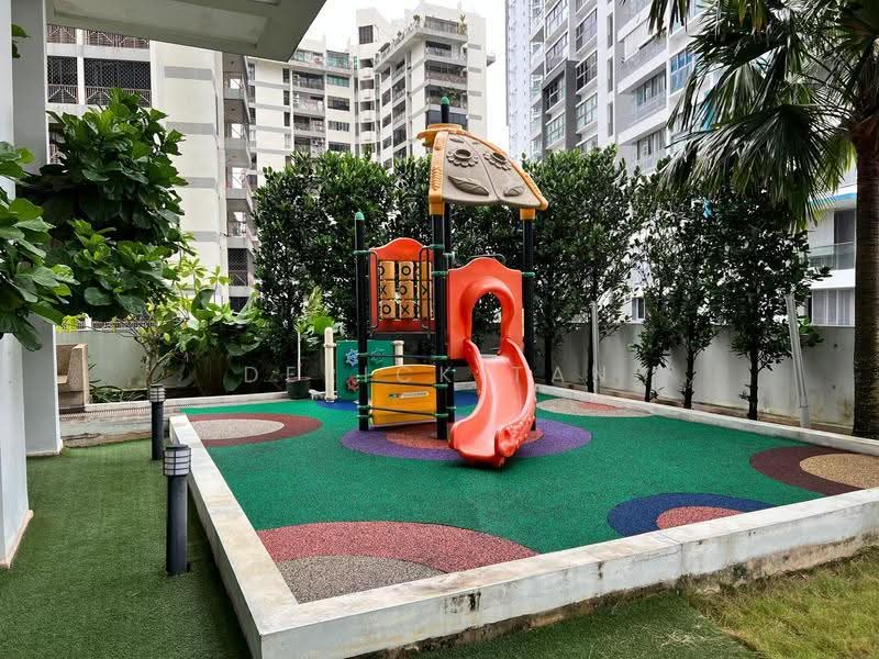 SkySuites 17, 17 Jalan Rajah, Balestier / Toa Payoh, 2 Bedrooms, 614 sqft, Apartment For Rent, by Derick Tan, 500250883 - Exterior - PropertyGuru.com.sg