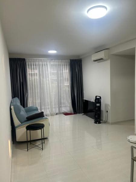 High Park Residences, 27 Fernvale Road, Seletar / Yio Chu Kang, 4 Bedrooms, 1,152 sqft, Condominium For Sale, by Daniel Tan, 500250886 - Living Room - PropertyGuru.com.sg