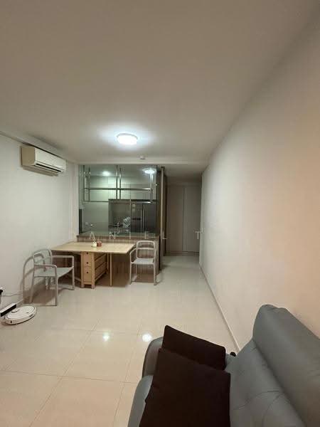 High Park Residences, 27 Fernvale Road, Seletar / Yio Chu Kang, 4 Bedrooms, 1,152 sqft, Condominium For Sale, by Daniel Tan, 500250886 - Living Room - PropertyGuru.com.sg