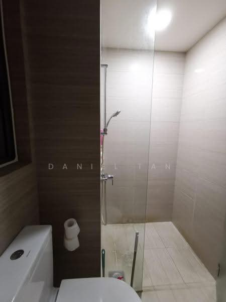 High Park Residences, 27 Fernvale Road, Seletar / Yio Chu Kang, 4 Bedrooms, 1,152 sqft, Condominium For Sale, by Daniel Tan, 500250886 - Bathroom - PropertyGuru.com.sg