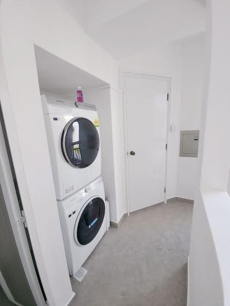 Aquarius By The Park, 1 Bedok Reservoir View, Bedok / Upper East Coast, Room Rental, 120 sqft, Condominium For Rent, by Pheron Lim, 500250899 - Interior - PropertyGuru.com.sg