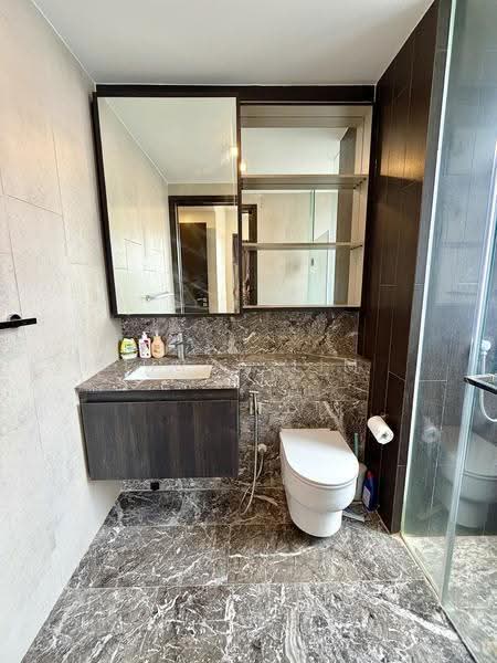 The Inflora, 57 Flora Drive, Changi Airport / Changi Village, 2 Bedrooms, 743 sqft, Condominium For Sale, by Linda Lim, 500250917 - Bathroom - PropertyGuru.com.sg