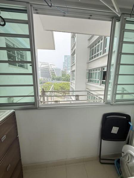 26 Ghim Moh Link, 26 Ghim Moh Link, Tanglin / Holland / Bukit Timah, 2 Bedrooms, 721 sqft, HDB Flat For Sale, by Eldora Lie, 500250922 - Yard - PropertyGuru.com.sg