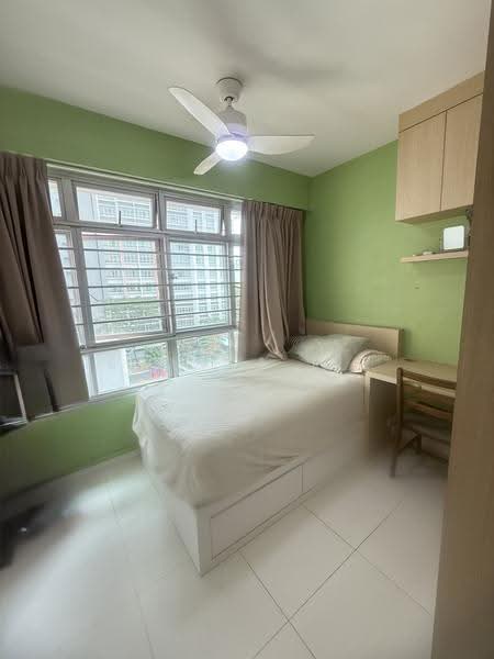 26 Ghim Moh Link, 26 Ghim Moh Link, Tanglin / Holland / Bukit Timah, 2 Bedrooms, 721 sqft, HDB Flat For Sale, by Eldora Lie, 500250922 - PropertyGuru.com.sg