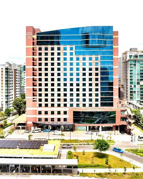 Roxy Square Shopping Centre, 50 East Coast Road, East Coast / Marine Parade, 528 sqft, Food & Beverage For Rent, by Kenny Lim (林格徵), 500250931 - Exterior - CommercialGuru.com.sg