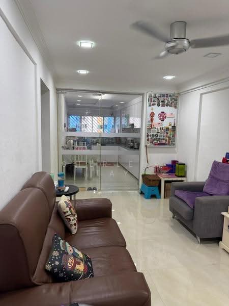 523 Ang Mo Kio Avenue 5, 523 Ang Mo Kio Avenue 5, Ang Mo Kio / Bishan / Thomson, 2 Bedrooms, 732 sqft, HDB Flat For Sale, by Sherlene Tay, 500250942 - Living Room - PropertyGuru.com.sg