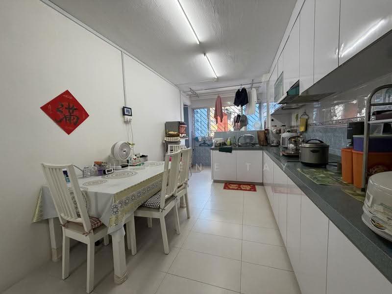 523 Ang Mo Kio Avenue 5, 523 Ang Mo Kio Avenue 5, Ang Mo Kio / Bishan / Thomson, 2 Bedrooms, 732 sqft, HDB Flat For Sale, by Sherlene Tay, 500250942 - Kitchen - PropertyGuru.com.sg