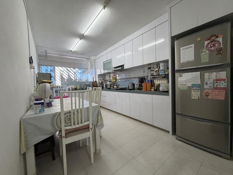 523 Ang Mo Kio Avenue 5, 523 Ang Mo Kio Avenue 5, Ang Mo Kio / Bishan / Thomson, 2 Bedrooms, 732 sqft, HDB Flat For Sale, by Sherlene Tay, 500250942 - Kitchen - PropertyGuru.com.sg