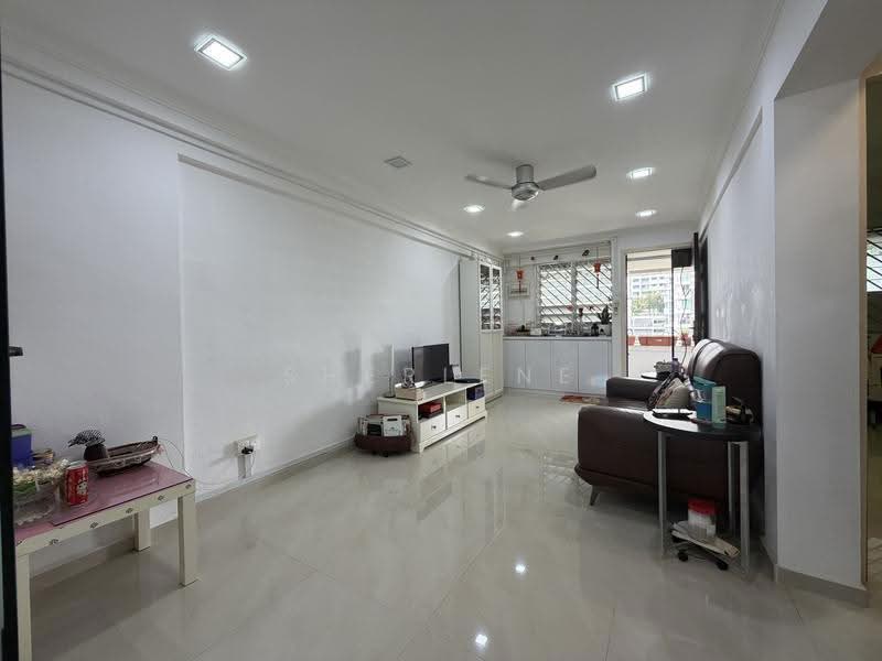 523 Ang Mo Kio Avenue 5, 523 Ang Mo Kio Avenue 5, Ang Mo Kio / Bishan / Thomson, 2 Bedrooms, 732 sqft, HDB Flat For Sale, by Sherlene Tay, 500250942 - Living Room - PropertyGuru.com.sg